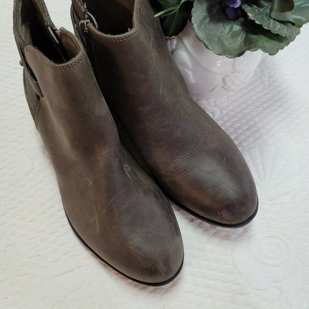 New Clark Bailey Adjustable Strap Boot Booties Almond Toe Leather Brown 7.5 USA